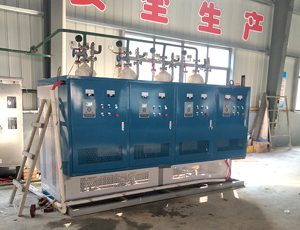 湖北十堰市小型造纸厂金星艾叶专业种植有限公司300KW电磁蒸汽锅炉运行中
